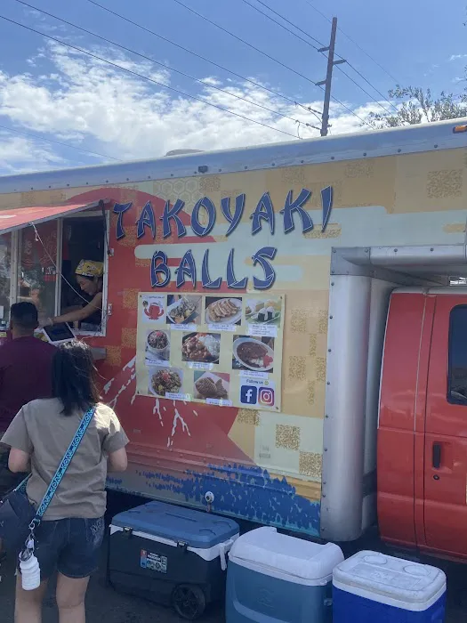Takoyaki food truck Picture 1
