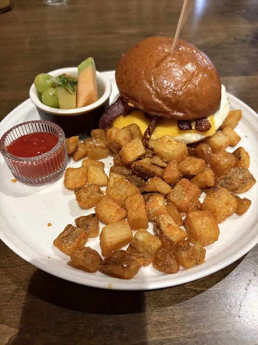 Wren & Wolf Picture 8