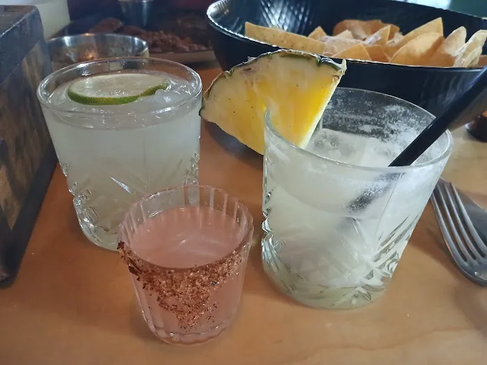 Chico Malo Picture 7