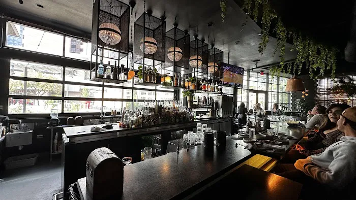 Chico Malo Picture 5