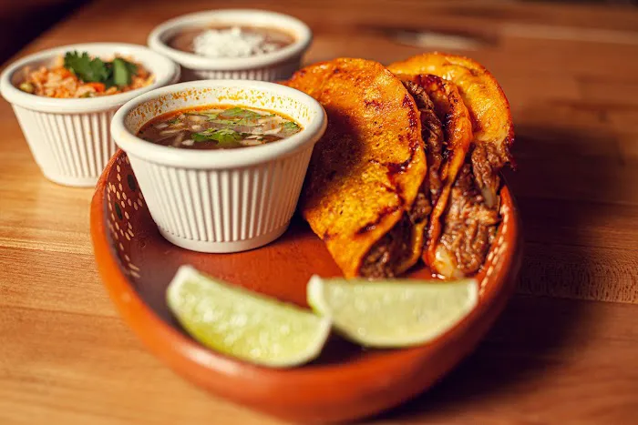 El Zaguan Bistro Picture 6