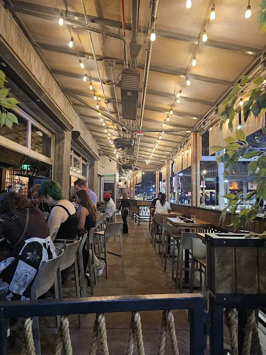 Obon Sushi Bar Ramen Picture 10