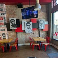 Monroe's Hot Chicken ico