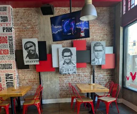 Monroe's Hot Chicken