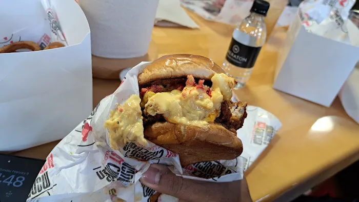 Monroe's Hot Chicken Picture 5