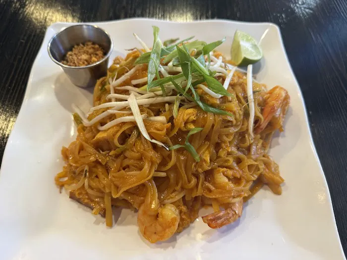 Thai Basil Signature Downtown Phoenix Picture 2