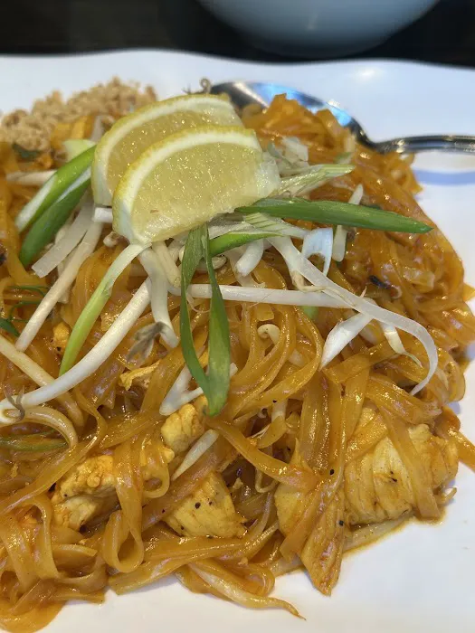 Thai Basil Signature Downtown Phoenix Picture 8