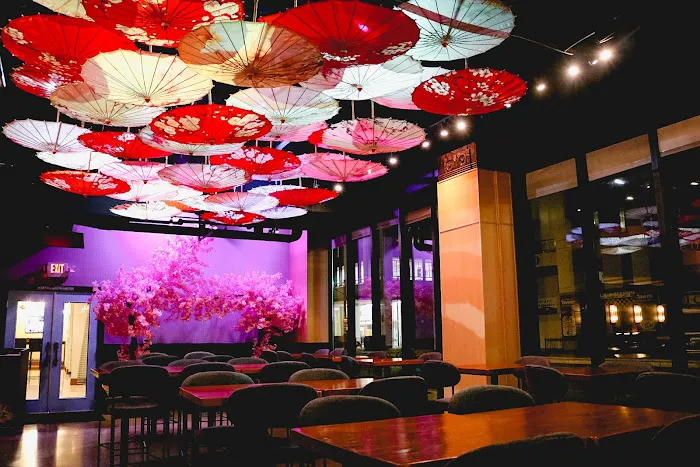 MOTOMOTO Sushi & Izakaya Picture 10