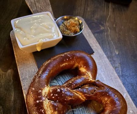 The Kettle Black Kitchen & Pub