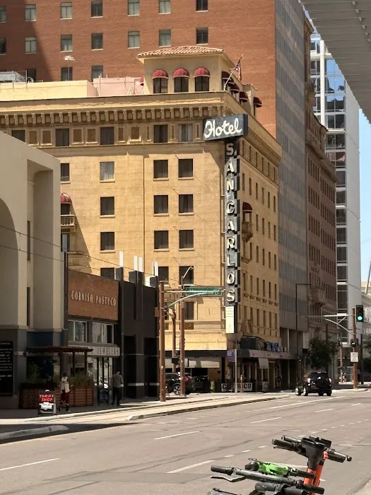 Seamus McCaffrey's Irish Pub Picture 1