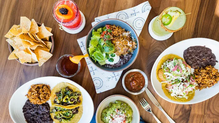 Blanco Cocina + Cantina Picture 3