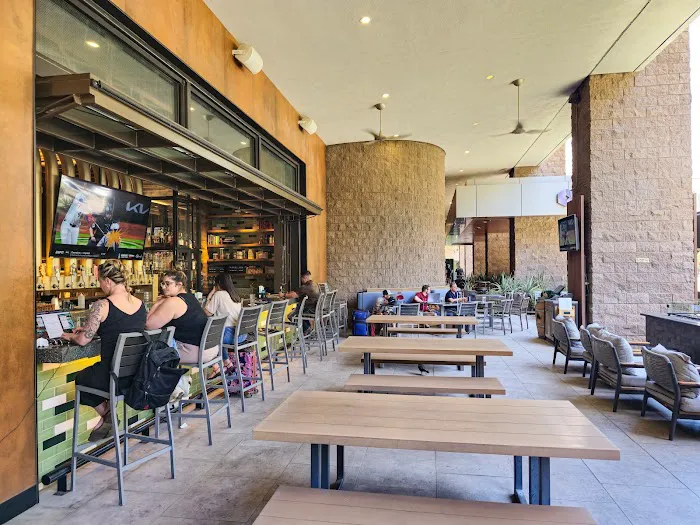 Barrel & Bushel Picture 9