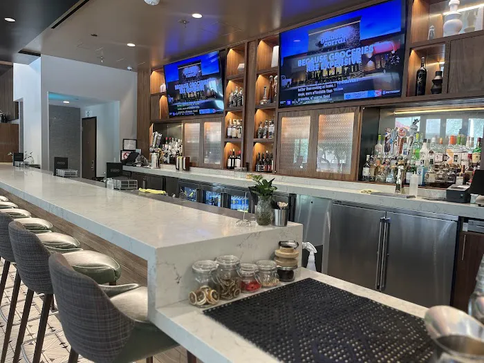 Adams Table Picture 7