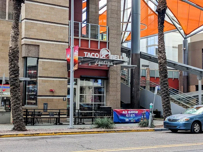 Taco Bell Cantina Picture 8