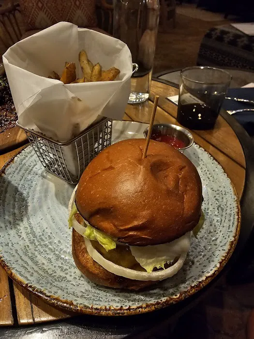 Jacy & Dakota's Picture 7