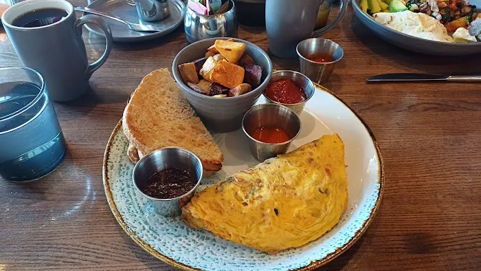 Jacy & Dakota's Picture 9