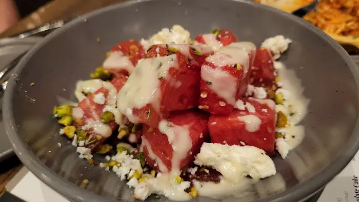 Jacy & Dakota's Picture 3