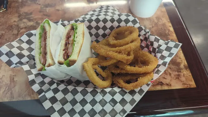 ZeeZ Grill Picture 1