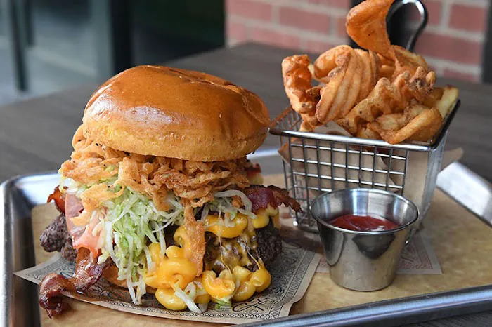 Guy Fieri’s DTPHX Kitchen + Bar Picture 10