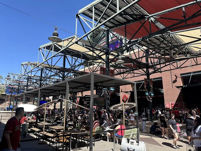 Guy Fieri’s DTPHX Kitchen + Bar Picture 7