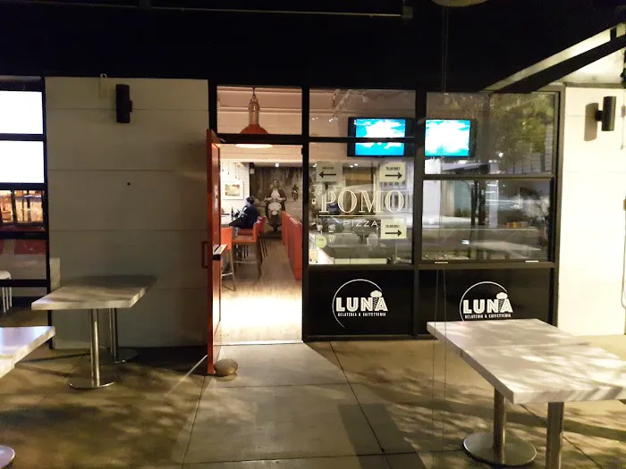 Pomo Pizzeria Picture 10