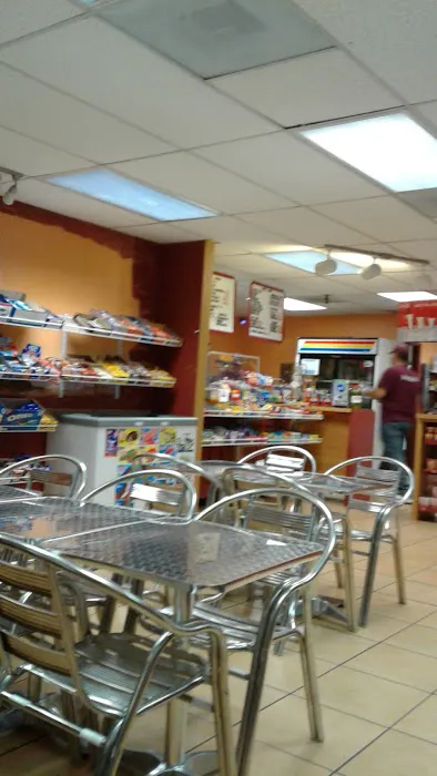 Ramos Golden Cafe Picture 3