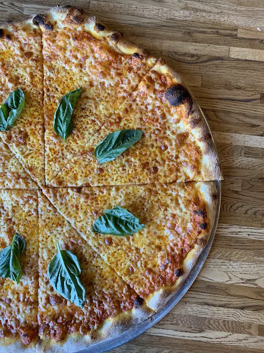 Via Della Slice Shop Picture 6