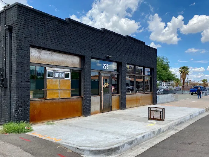 Via Della Slice Shop Picture 1