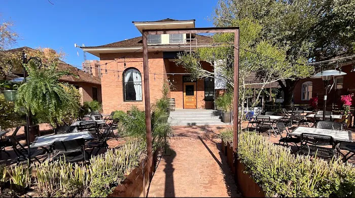 Que Sazon South American Cuisine & Ceviche Bar Picture 1