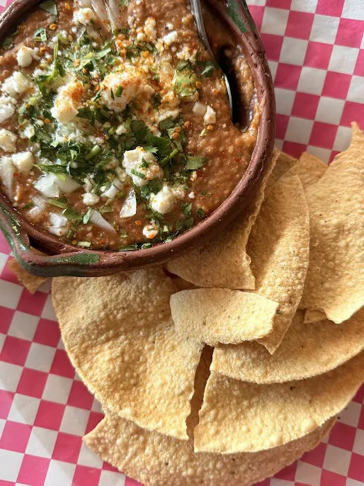 Huarachis Taqueria Picture 3