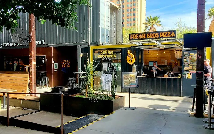 Freak Brothers Pizza Picture 6