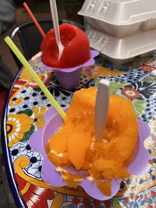 Lōco Style Grindz Picture 3