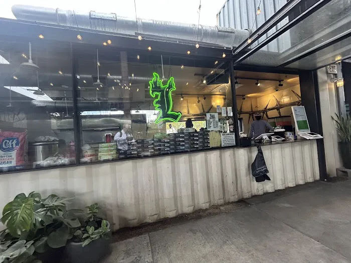 Lōco Style Grindz Picture 1