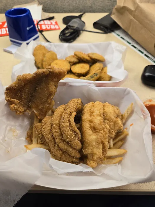 REGGIE'S BAR-B-Q Picture 2