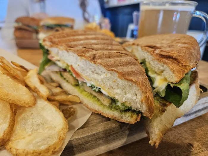 Goji Berry - Eatery & Bakery Picture 7