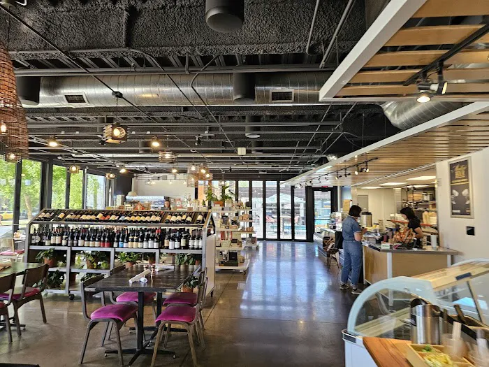 MATCH Market & Bar Picture 3