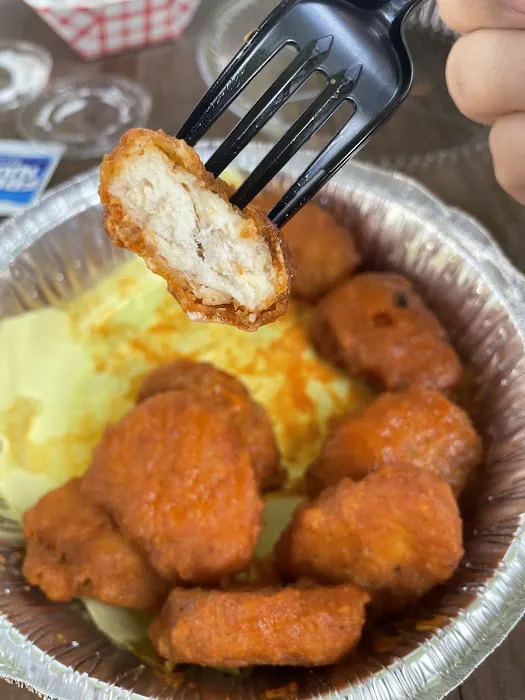 ATL Wings Roosevelt Row Picture 3