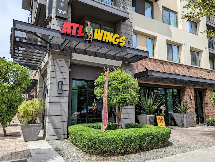 ATL Wings Roosevelt Row Picture 8