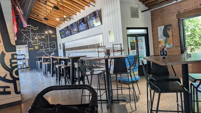 Tap That Downtown Picture 7