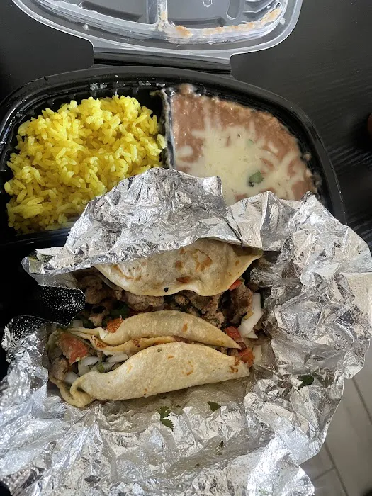 Irma's Kitchen LLC Picture 5