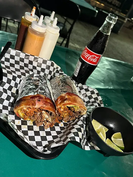 Los Pinchis Burros Percherones Picture 7