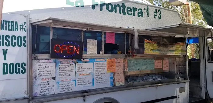 La Frontera 3 El Güero seafood hamburgers Picture 2