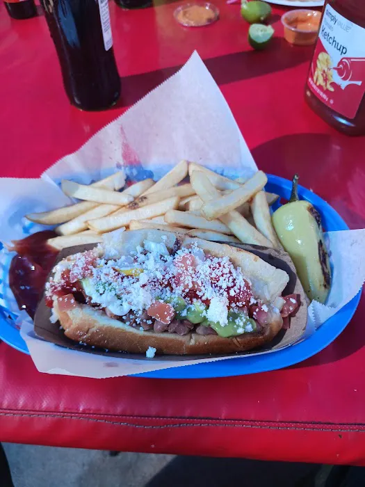 La Frontera 3 El Güero seafood hamburgers Picture 3