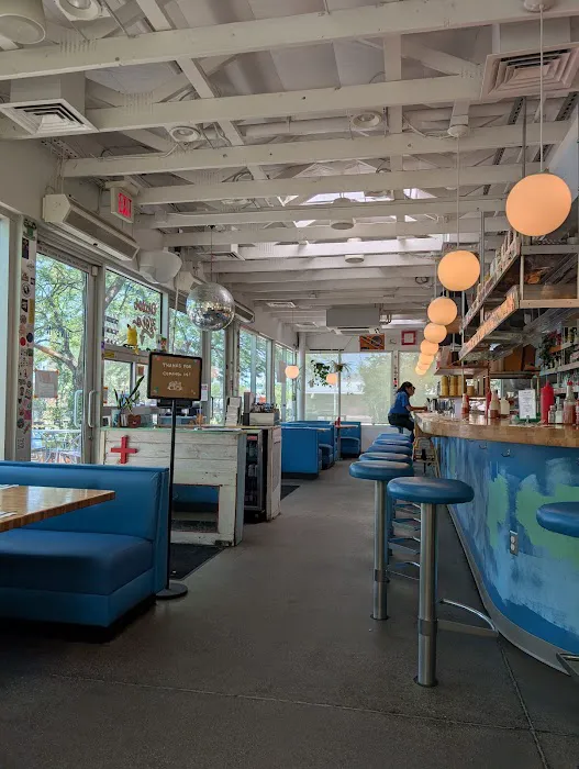 Welcome Diner Picture 4