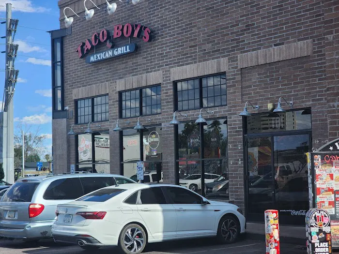 Taco Boy's Picture 7