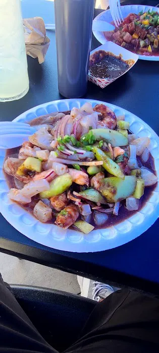 Mariscos El Profe Picture 2