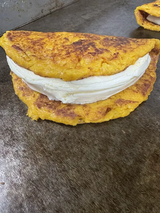 NAAWARA COMIDA VENEZOLANA Picture 1