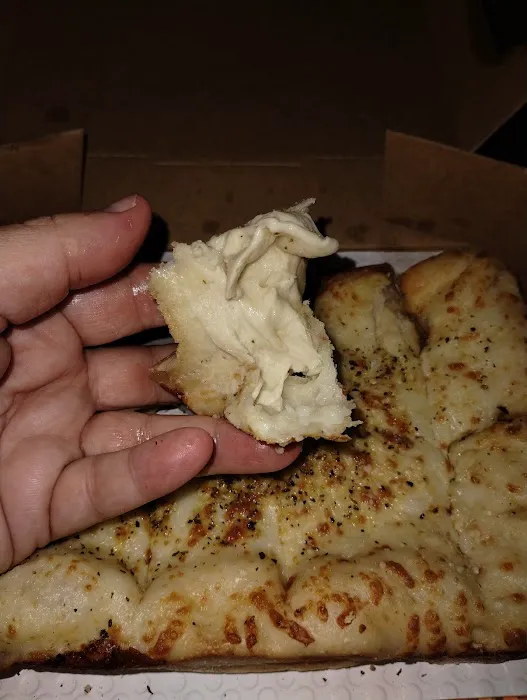 Little Caesars Pizza Picture 3