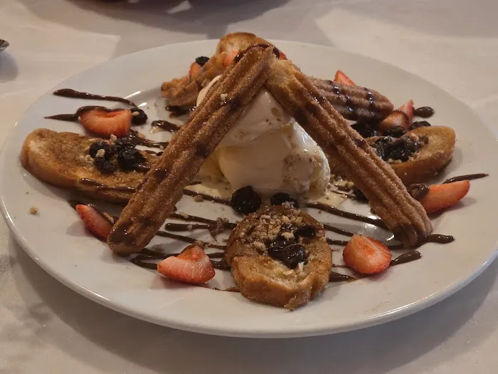 Cien Fuegos Restaurant Picture 4