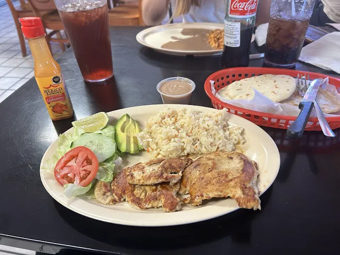 Guanaquito Restaurant Picture 9